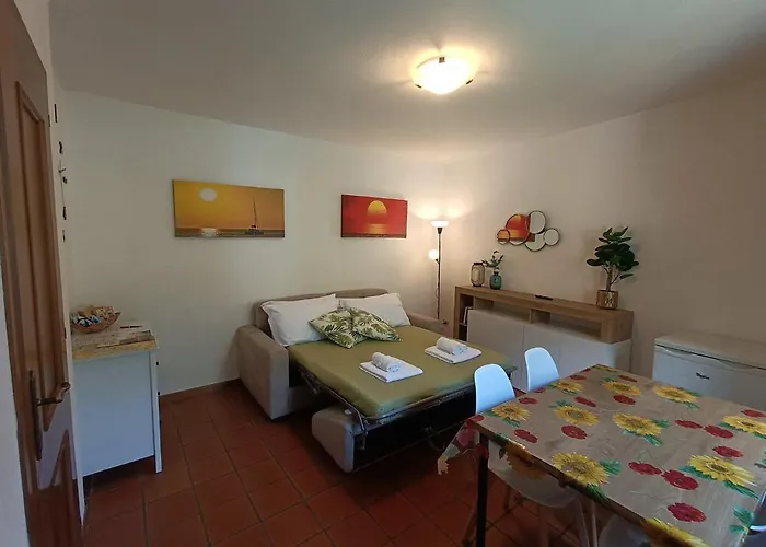 Riva Bianca Castle Apartmán Lierna