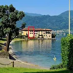 Riva Bianca Castle Apartment *