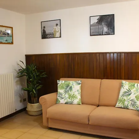 Apartman Riva Bianca Castle Lierna