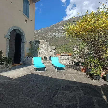 Riva Bianca Castle Lierna