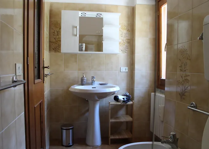 Riva Bianca Castle Lierna