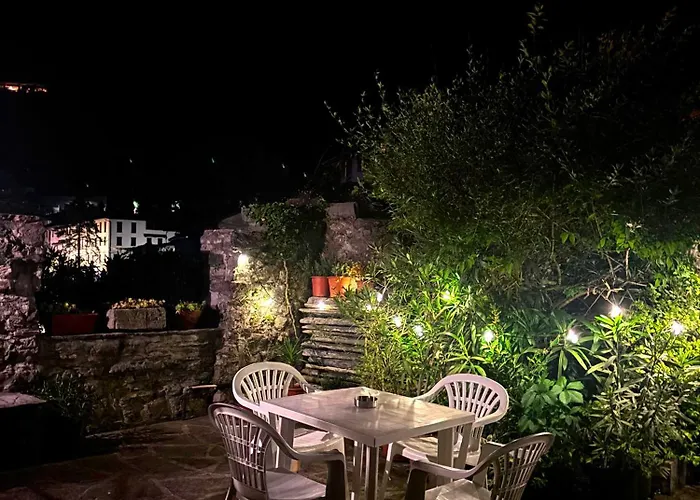 Riva Bianca Castle Apartment *